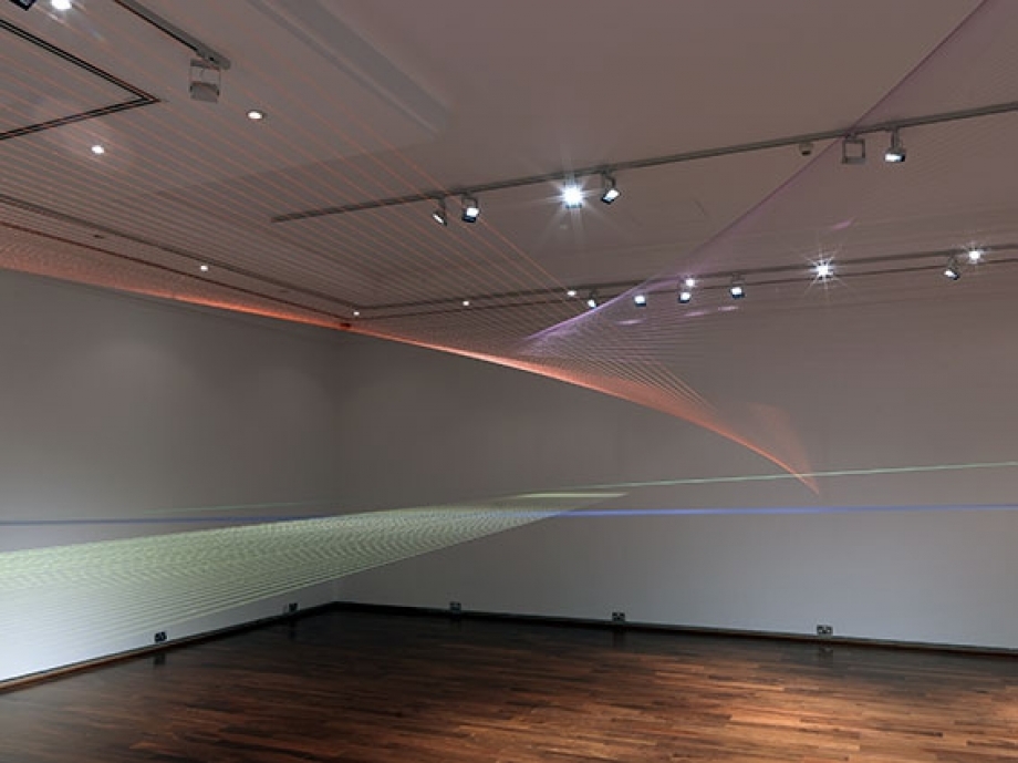 Kate Terry, Thread Installation #40, 2013, Open Forms, solo exhibition Virginia Commonwealth University, Qatar 332 x 1115 x 997cm